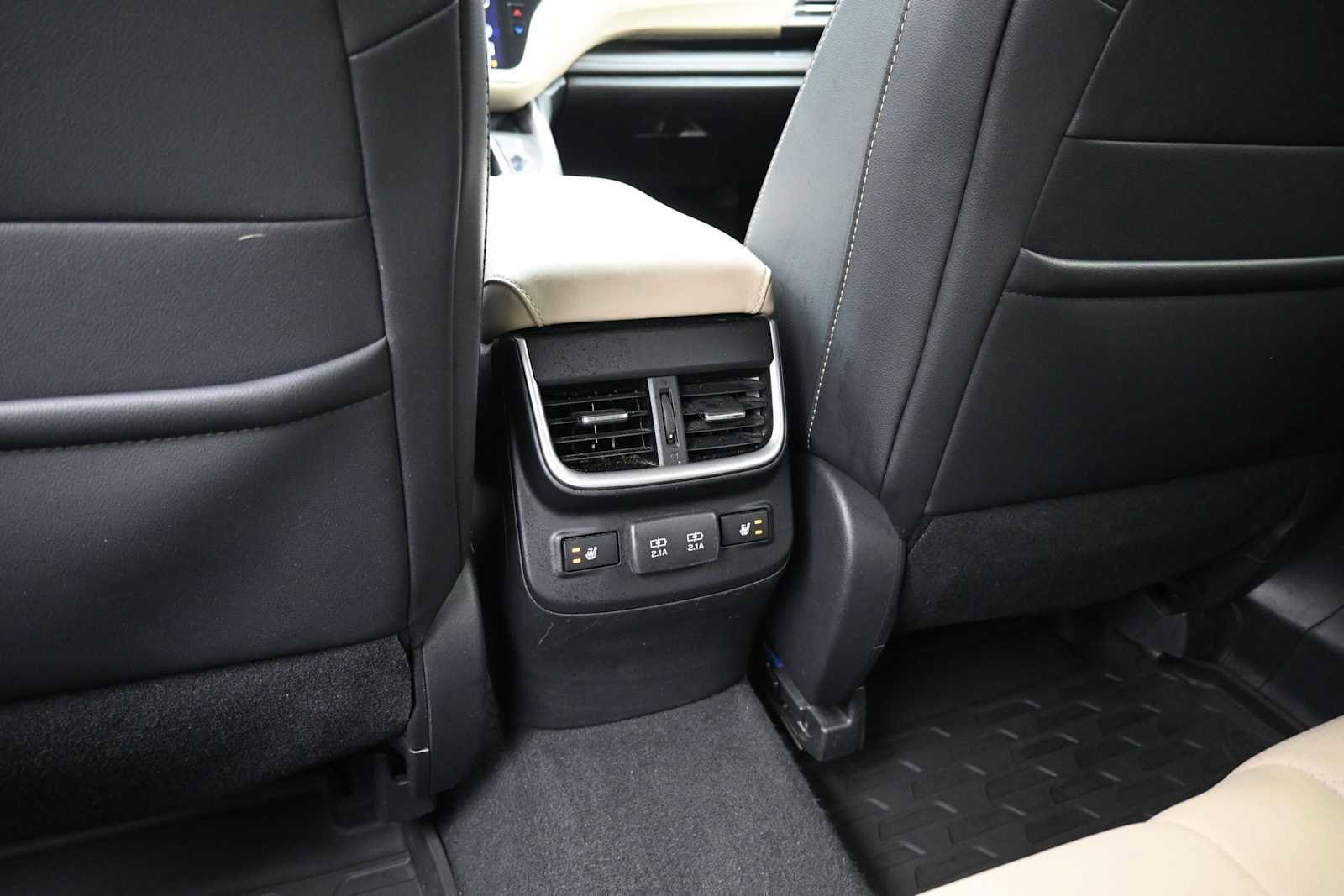 Used 2020 Subaru Outback Limited AWD/4WD image 13