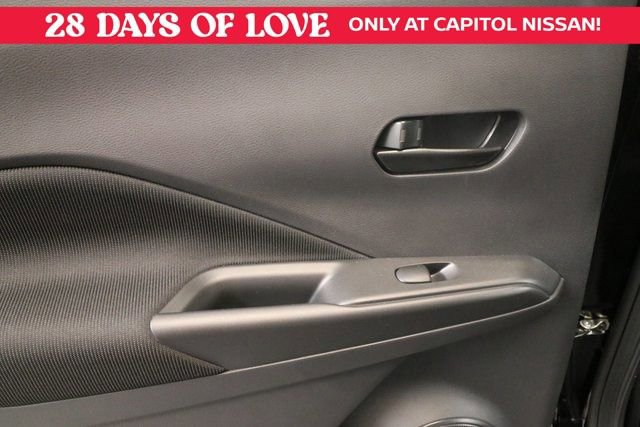 New 2025 Nissan Kicks Play S image 24