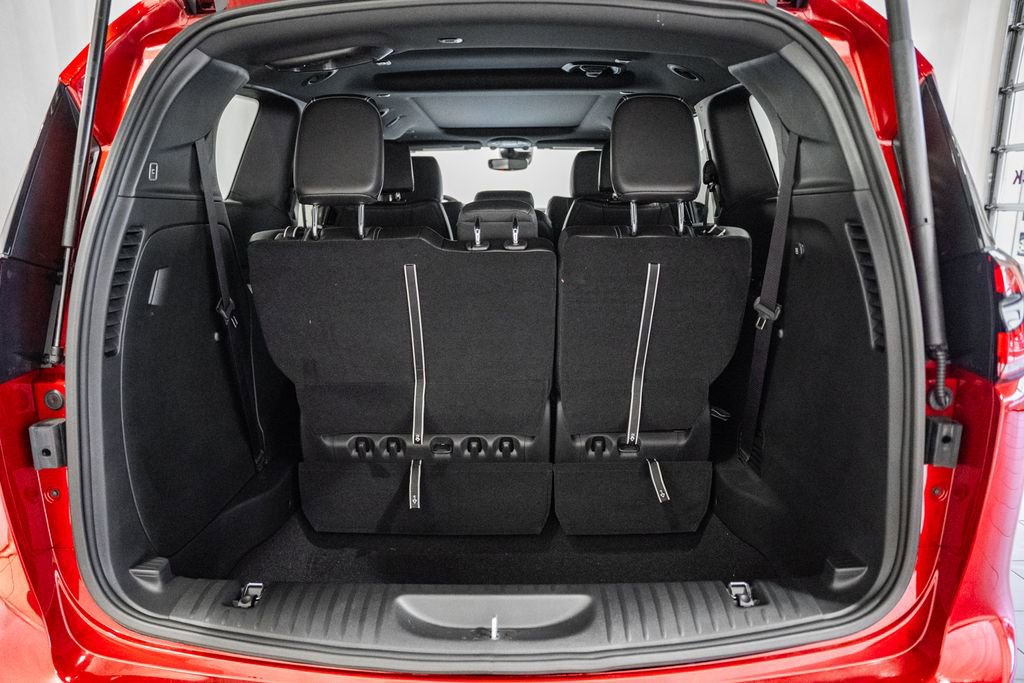 New 2026 Chrysler Pacifica Select image 14