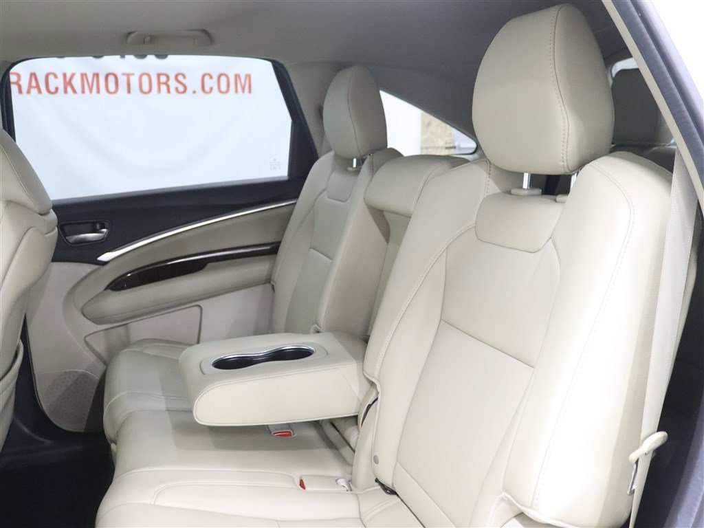 Used 2019 Acura MDX SH-AWD image 16