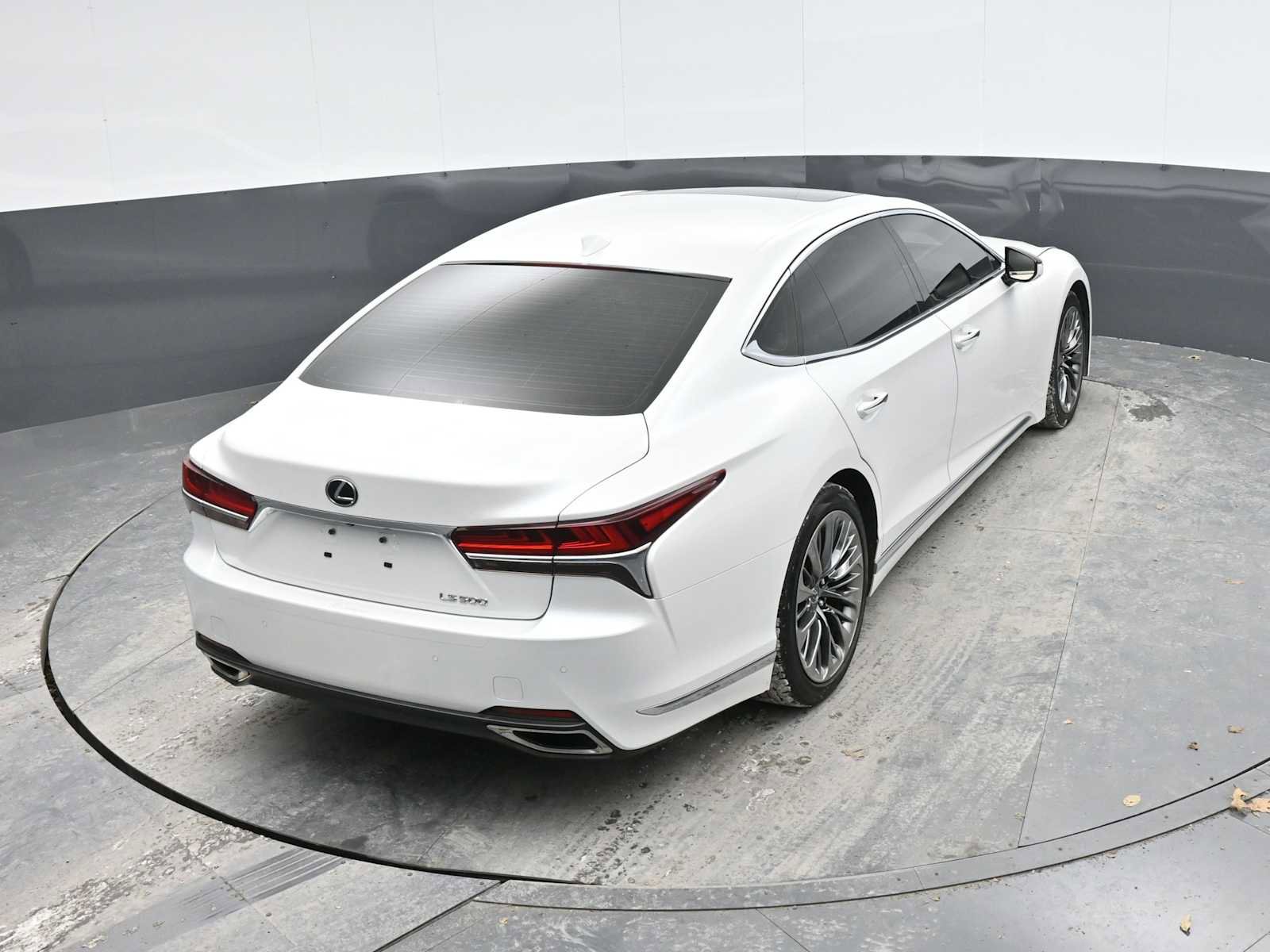 Used 2019 Lexus LS 500 w/ Interior Upgrade Package image 36