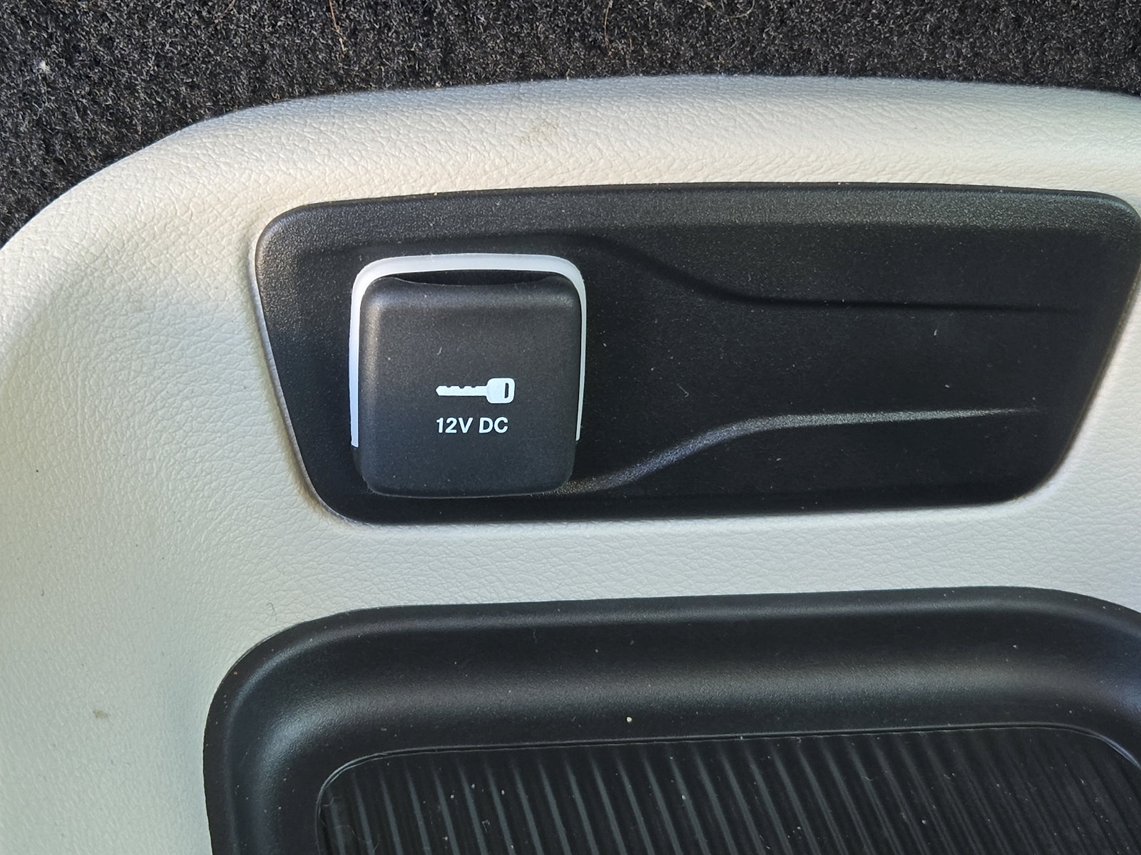 Used 2023 Chrysler Pacifica Touring-L AWD/4WD image 26