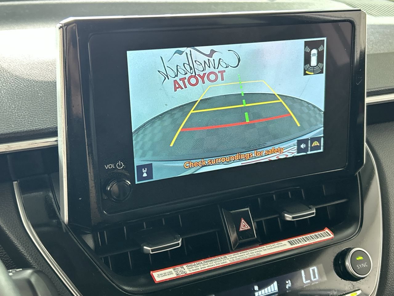 Used 2024 Toyota Corolla Cross XLE w/ Convenience Package FWD image 19