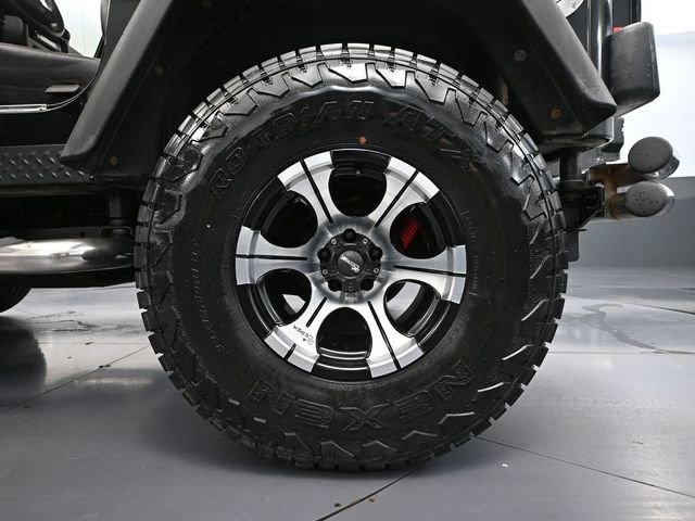 Used 2002 Jeep Wrangler X AWD/4WD image 11