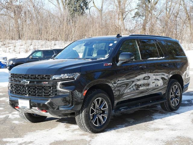 Used 2023 Chevrolet Tahoe Z71 w/ Luxury Package image 2