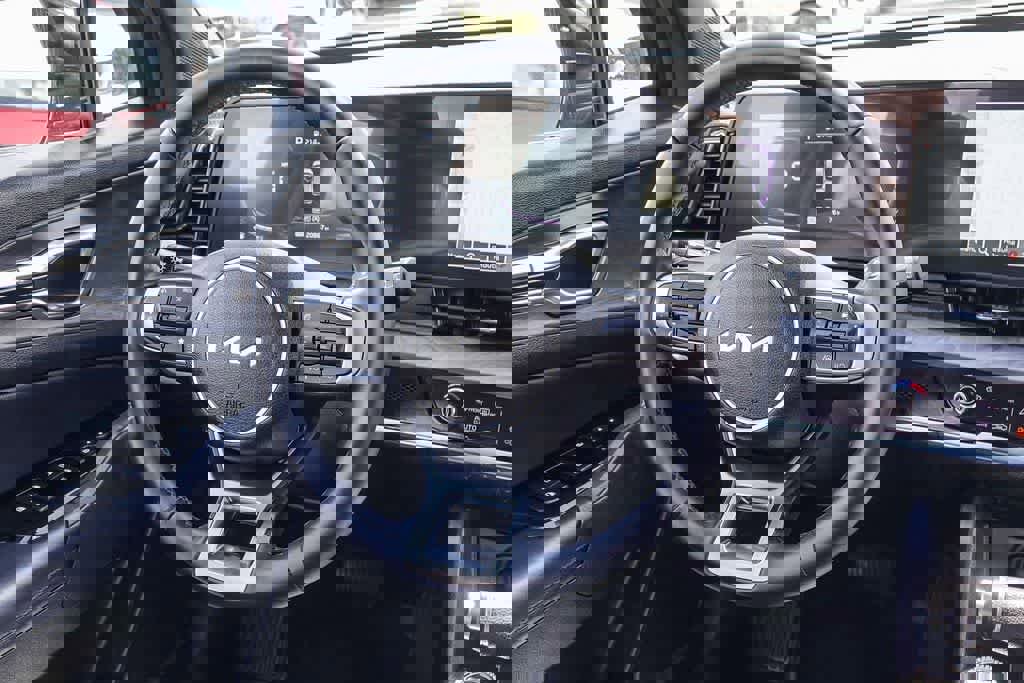 Certified 2023 Kia Sportage X-Line w/ X-Line Premium Package image 14