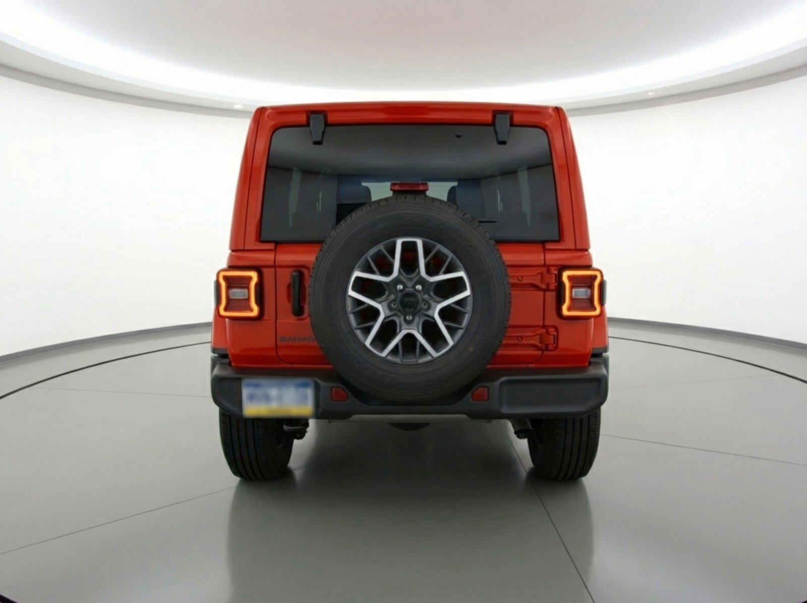 Used 2025 Jeep Wrangler Sahara image 7