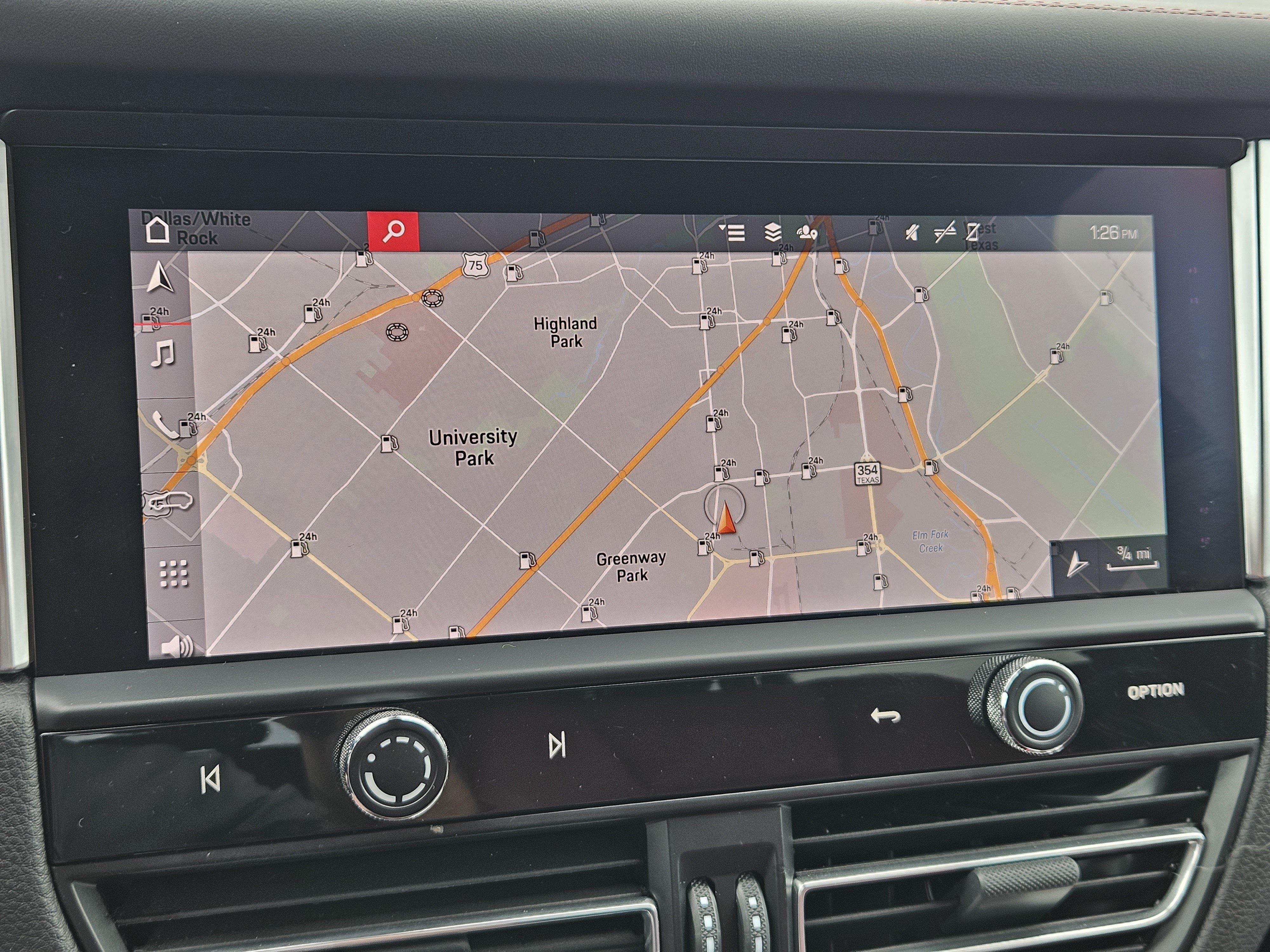 Certified 2023 Porsche Macan S AWD/4WD image 17