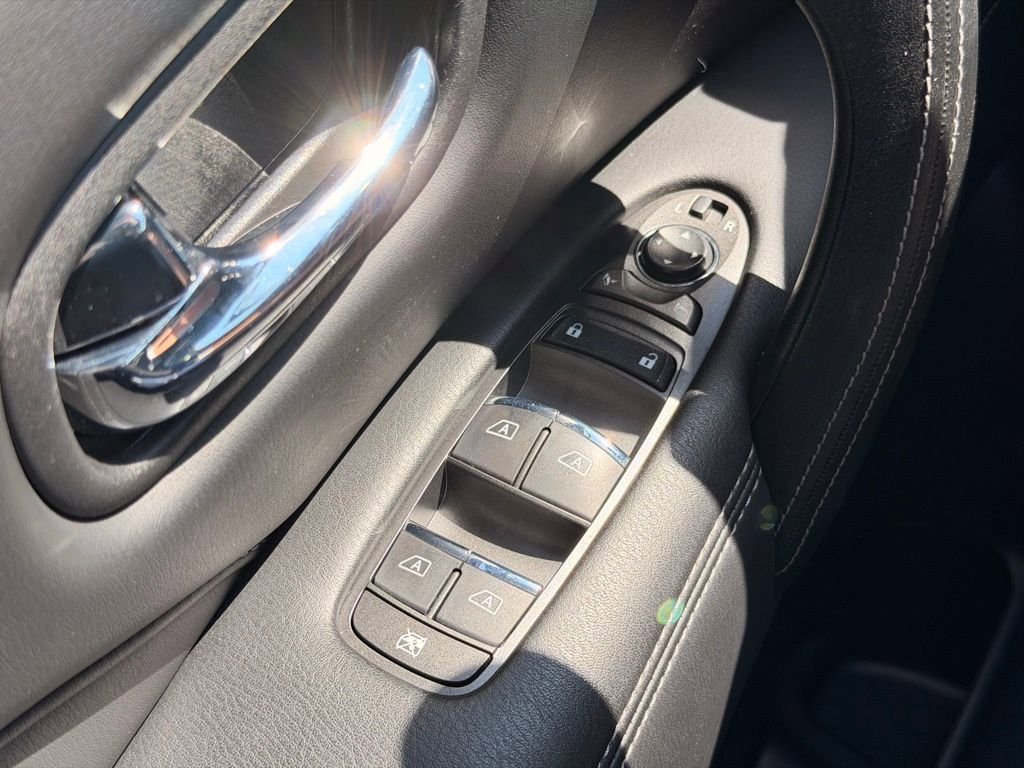 Used 2024 INFINITI QX80 Luxe image 33