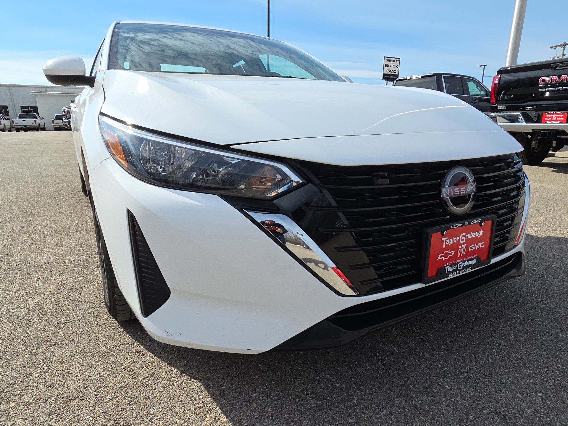 Used 2024 Nissan Sentra SV image 11