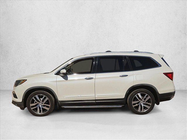 Used 2017 Honda Pilot Touring image 10