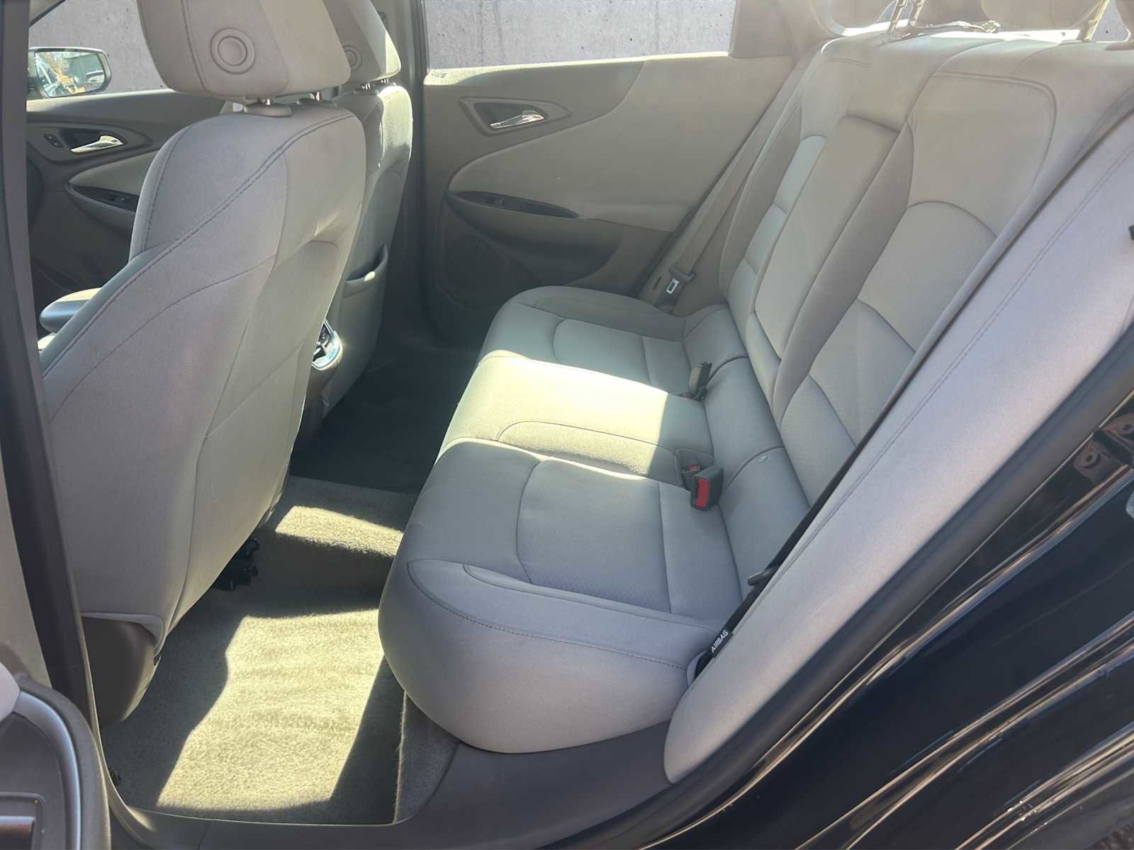 Used 2024 Chevrolet Malibu LT image 19