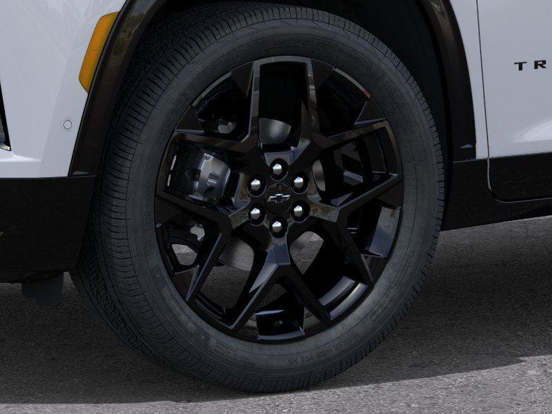New 2026 Chevrolet Traverse RS w/ LPO, Floor Liner Package AWD/4WD image 9
