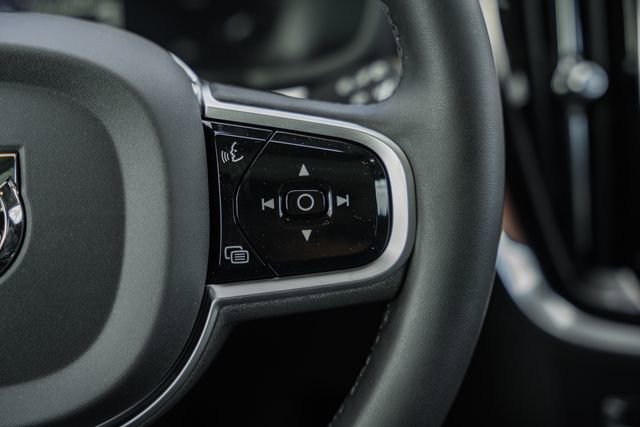 New 2026 Volvo V60 B5 Cross Country Plus w/ Protection Package Premier image 27