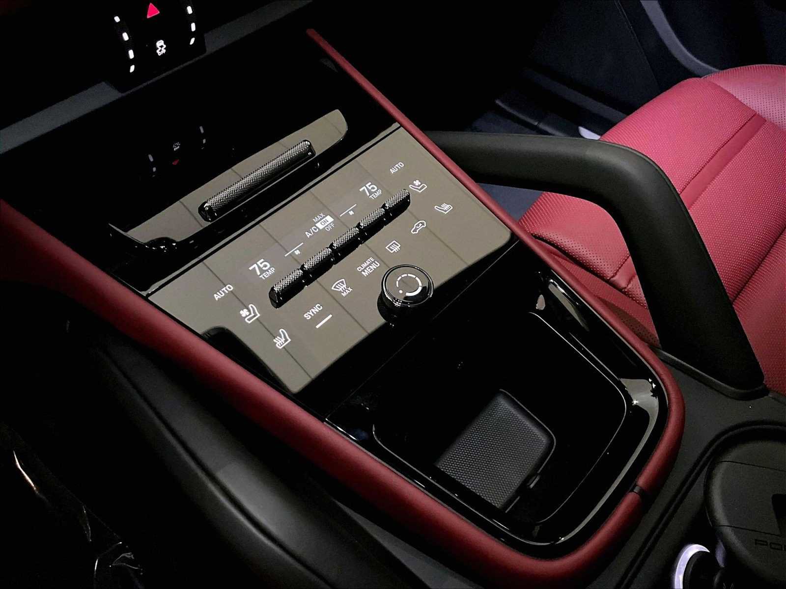 New 2026 Porsche Cayenne S AWD/4WD image 18