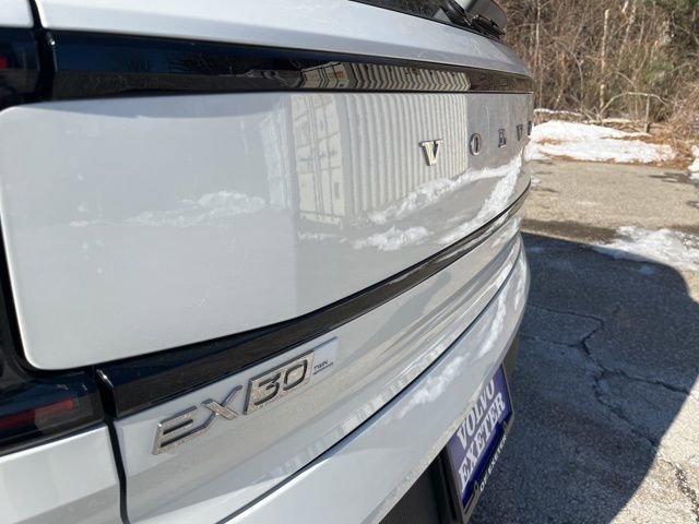 New 2025 Volvo EX30 Ultra w/ Protection Package Premier image 12