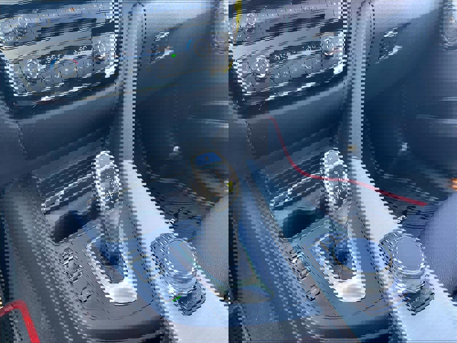 Used 2017 BMW 330i xDrive Sedan AWD/4WD image 18