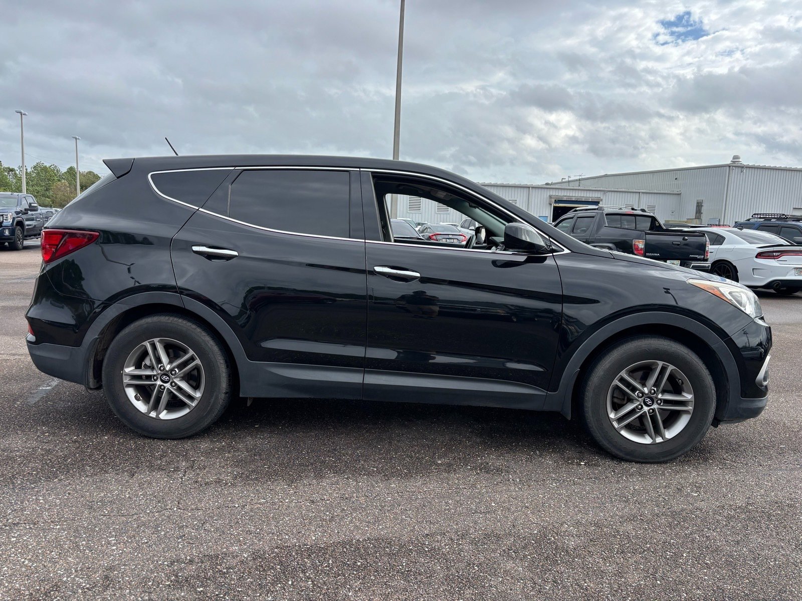 Used 2018 Hyundai Santa Fe Sport image 6