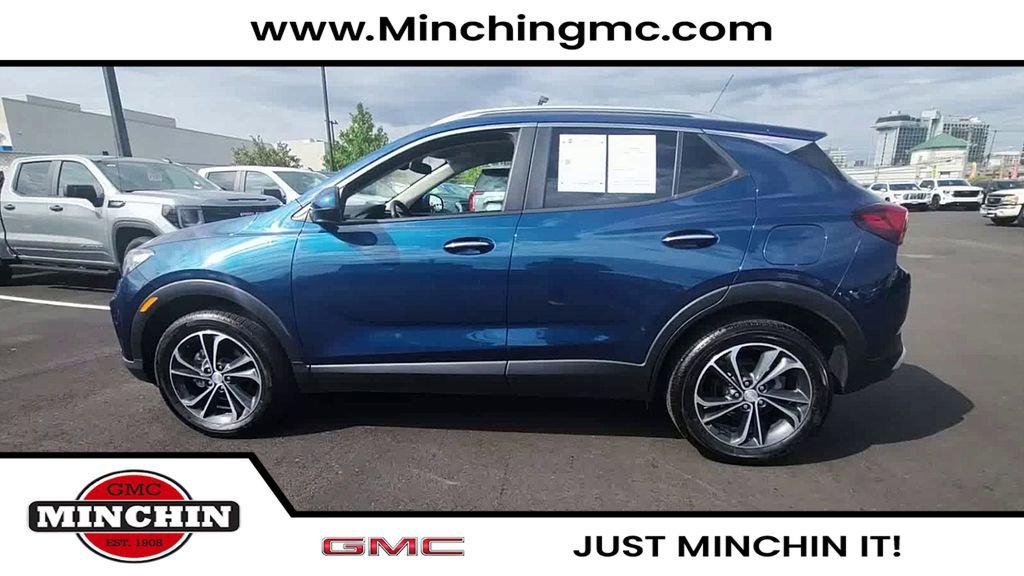 Certified 2021 Buick Encore GX Select image 5