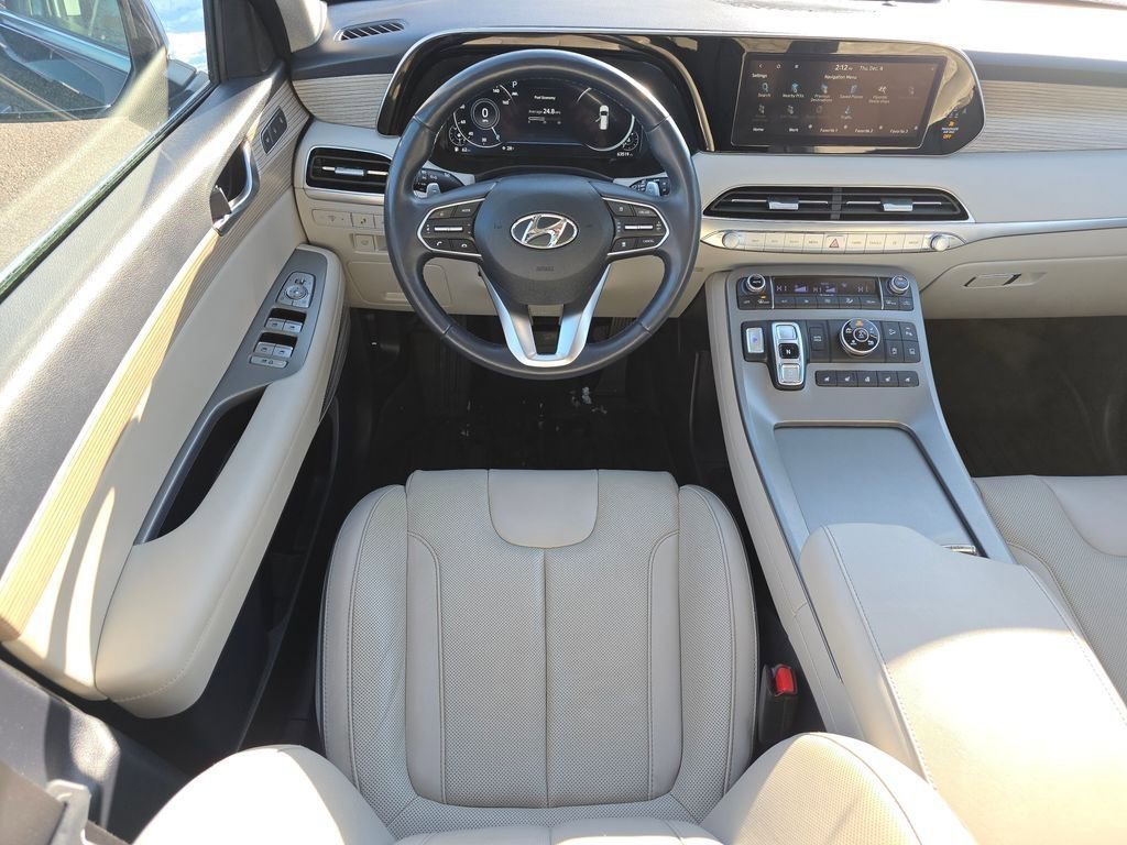 Used 2022 Hyundai Palisade Limited image 22
