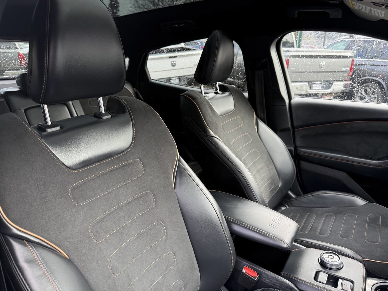 Used 2022 Ford Mustang Mach-E GT image 19