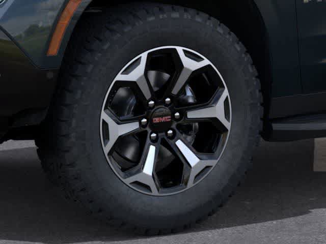 New 2026 GMC Yukon AT4 AWD/4WD image 9