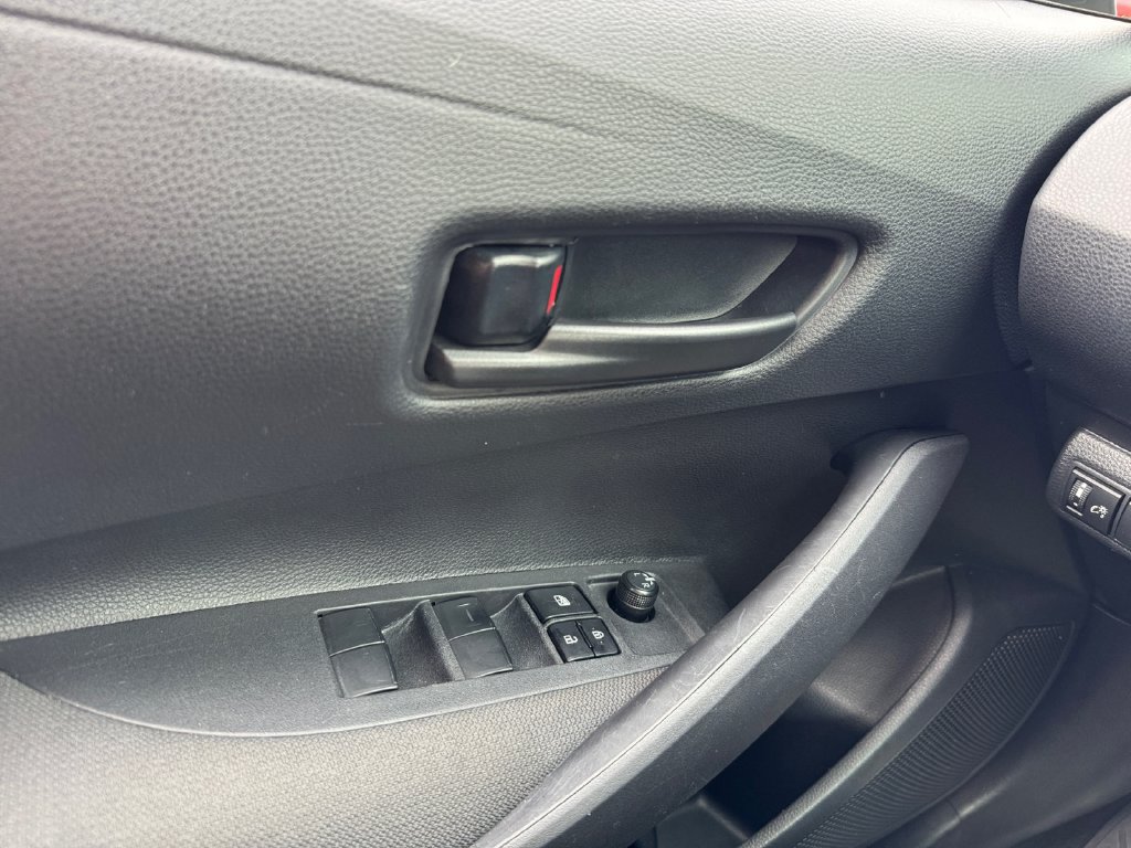 Certified 2025 Toyota Corolla LE FWD image 11