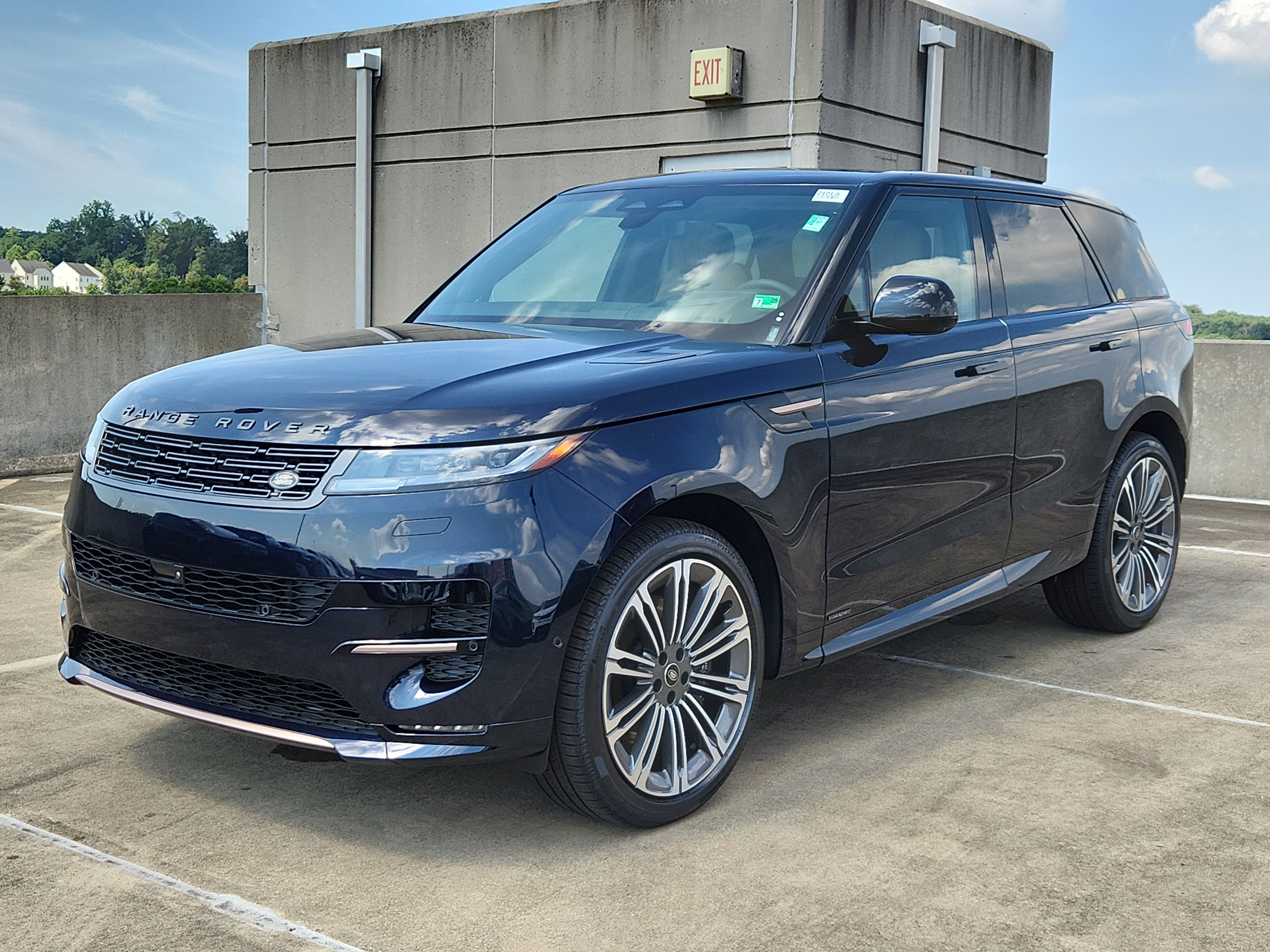 New 2025 Land Rover Range Rover Sport Autobiography