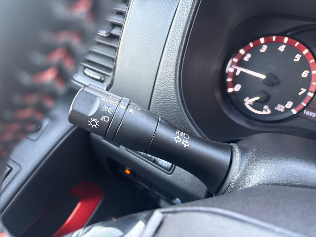 Used 2024 Nissan Frontier PRO-4X w/ Pro Premium Package image 15