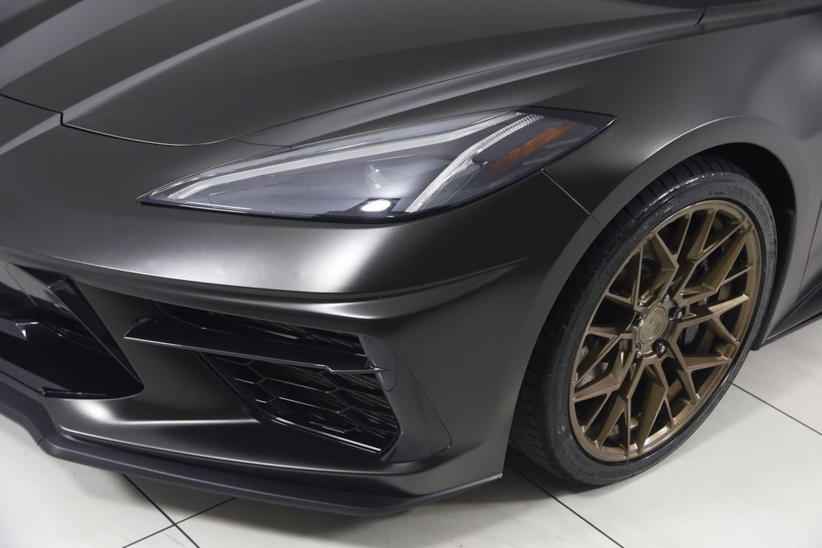 Used 2022 Chevrolet Corvette Stingray Preferred Cpe w/ Z51 Performance Package RWD image 79