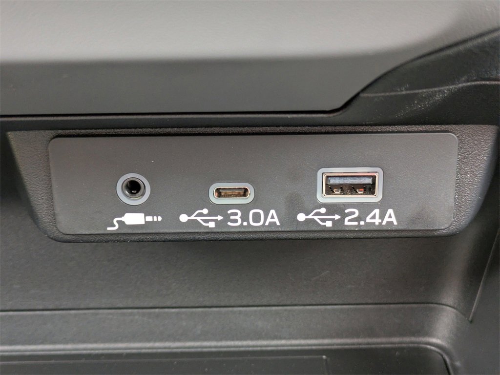 Used 2025 Subaru Crosstrek 2.5i Limited w/ Popular Package #3A image 28