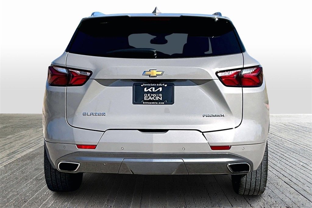 Used 2021 Chevrolet Blazer Premier w/ Driver Confidence II Package image 4