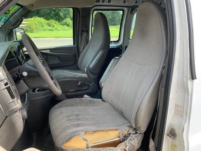 Used 2014 GMC Savana 1500 image 20