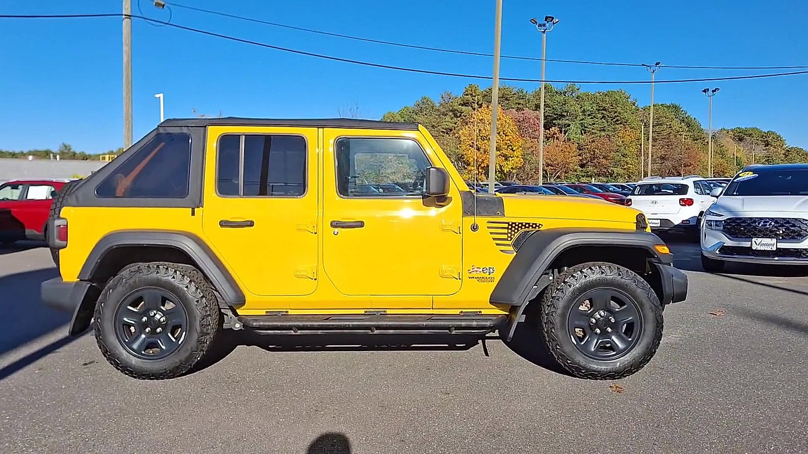 Used 2020 Jeep Wrangler Unlimited Sport image 3