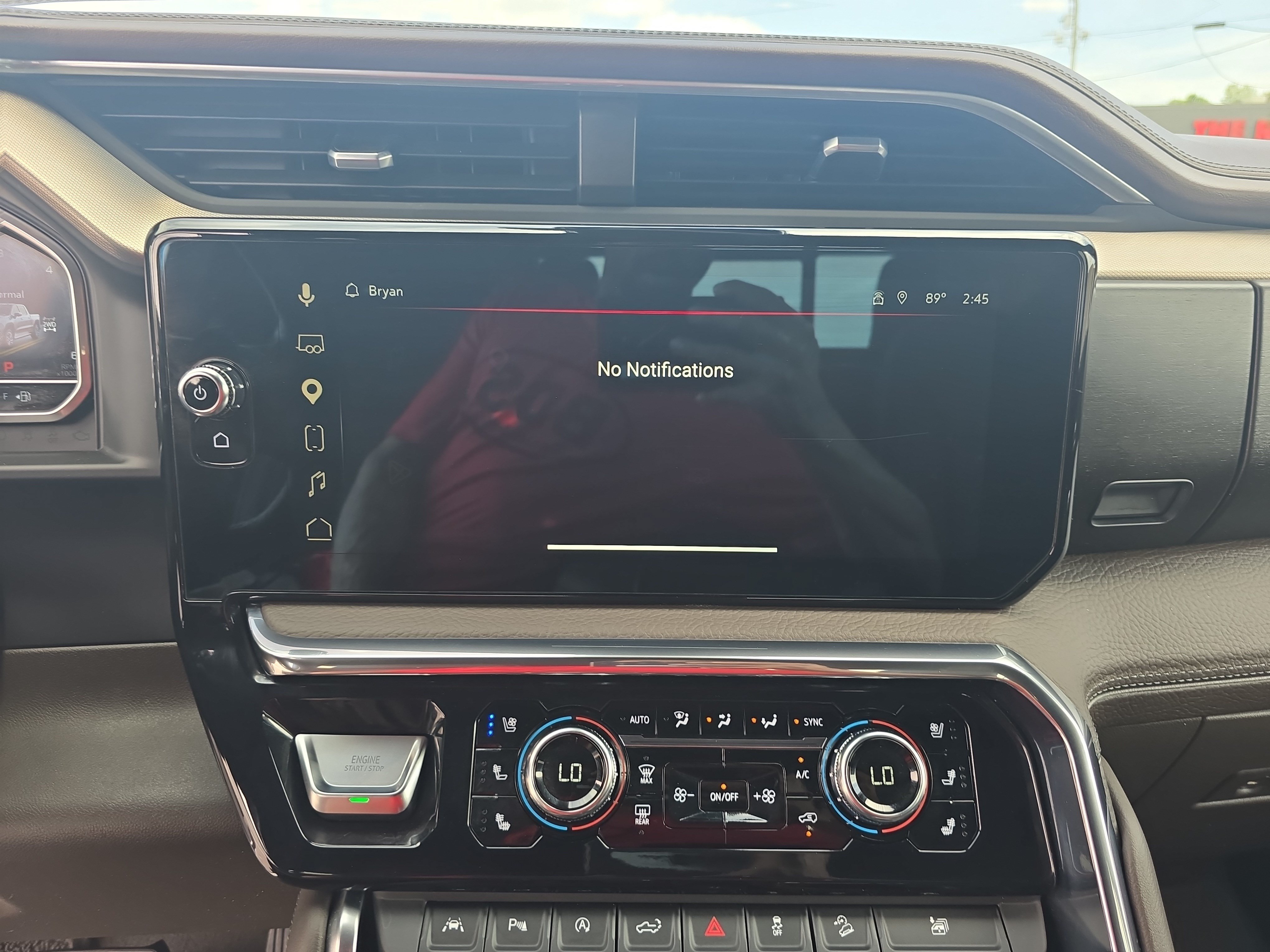 Used 2023 GMC Sierra 1500 Denali AWD/4WD image 23