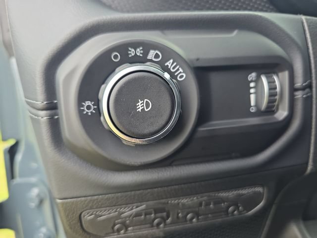 Used 2026 Jeep Wrangler Unlimited Rubicon AWD/4WD image 26