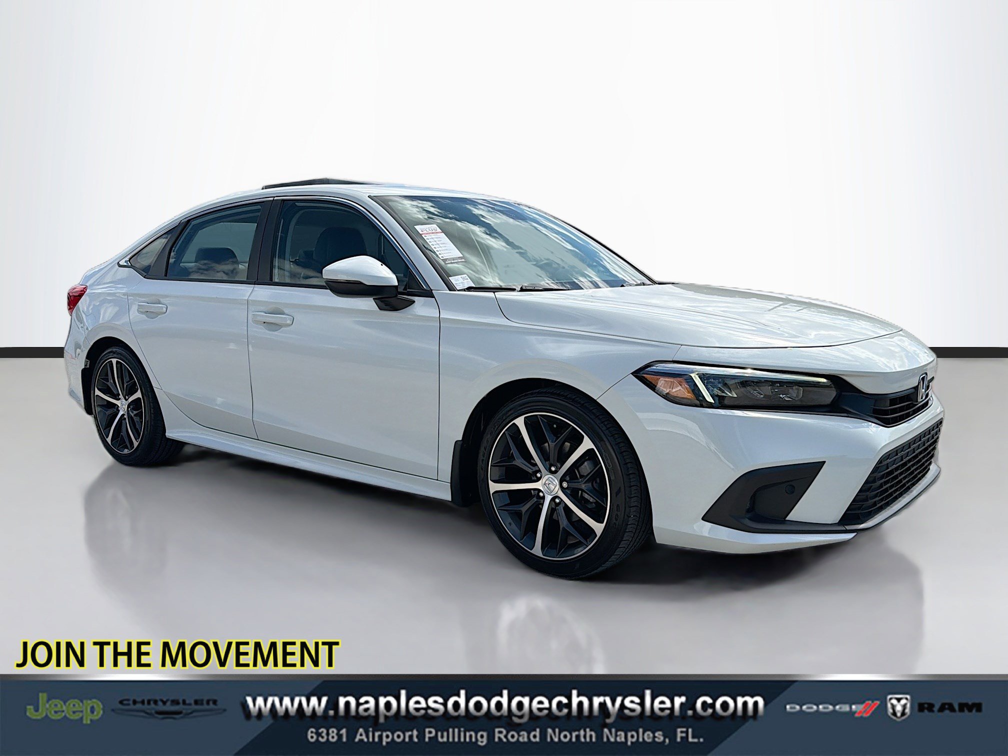 Used 2024 Honda Civic Touring image 1