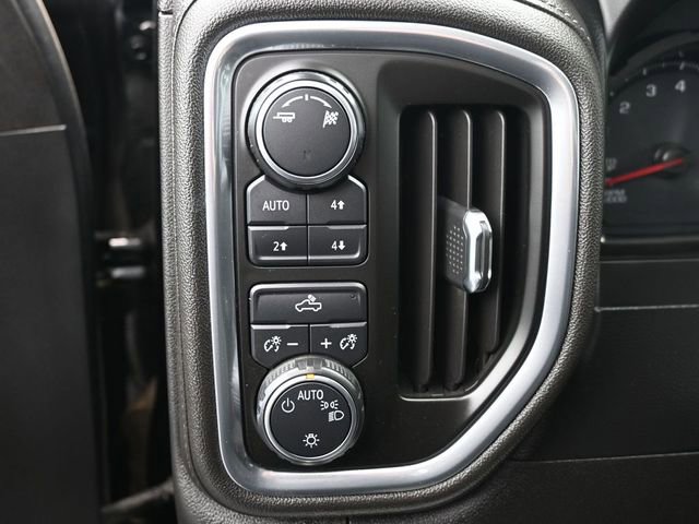 Used 2019 Chevrolet Silverado 1500 LT w/ Texas Edition image 39