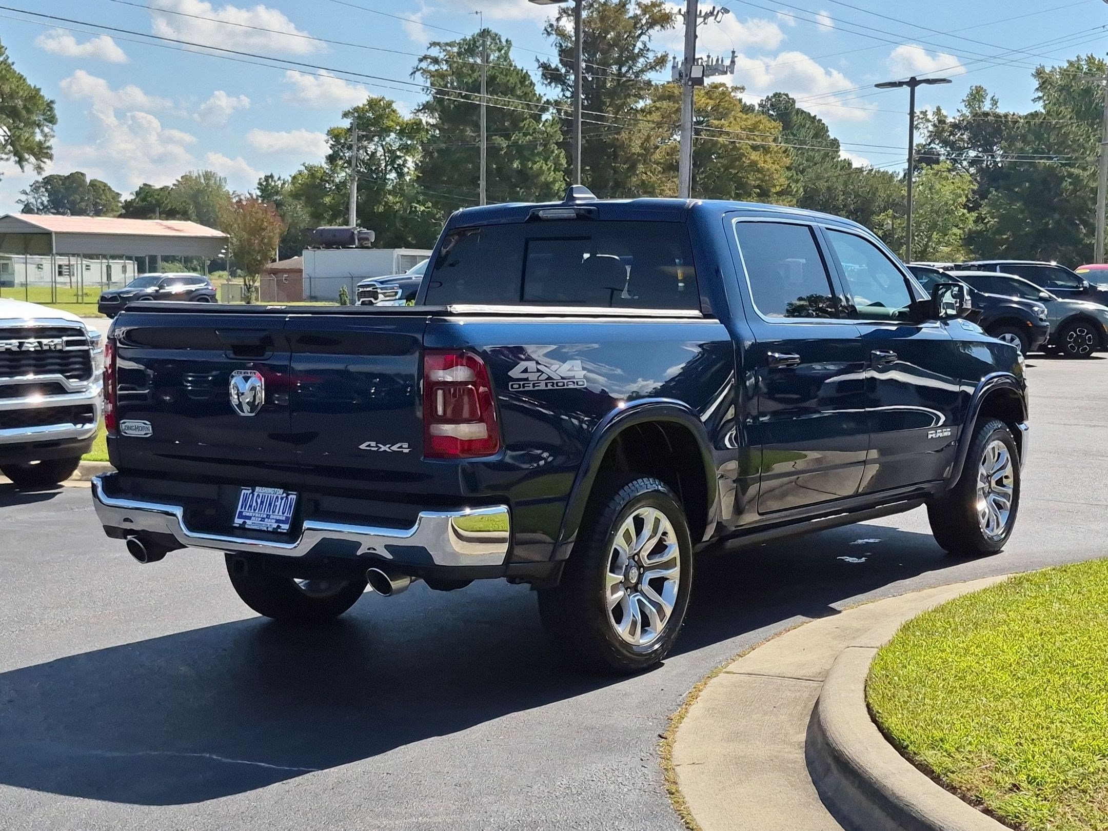 Used 2024 RAM 1500 Limited AWD/4WD image 5