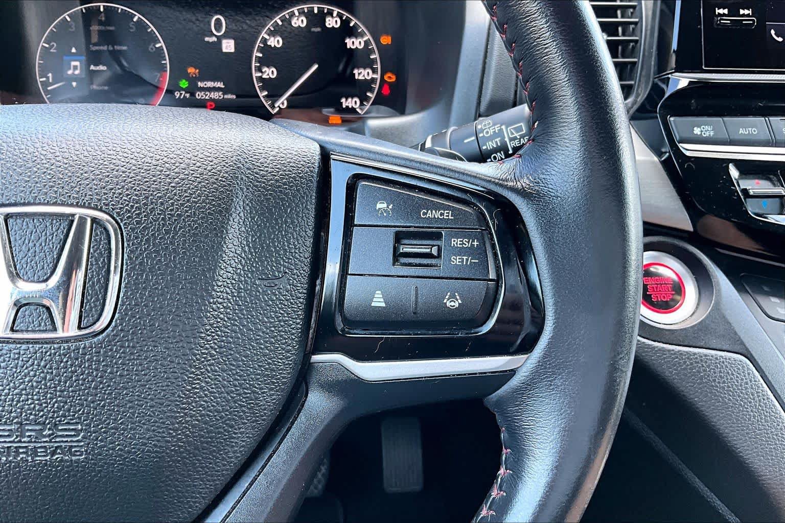 Used 2025 Honda Odyssey Sport-L image 25