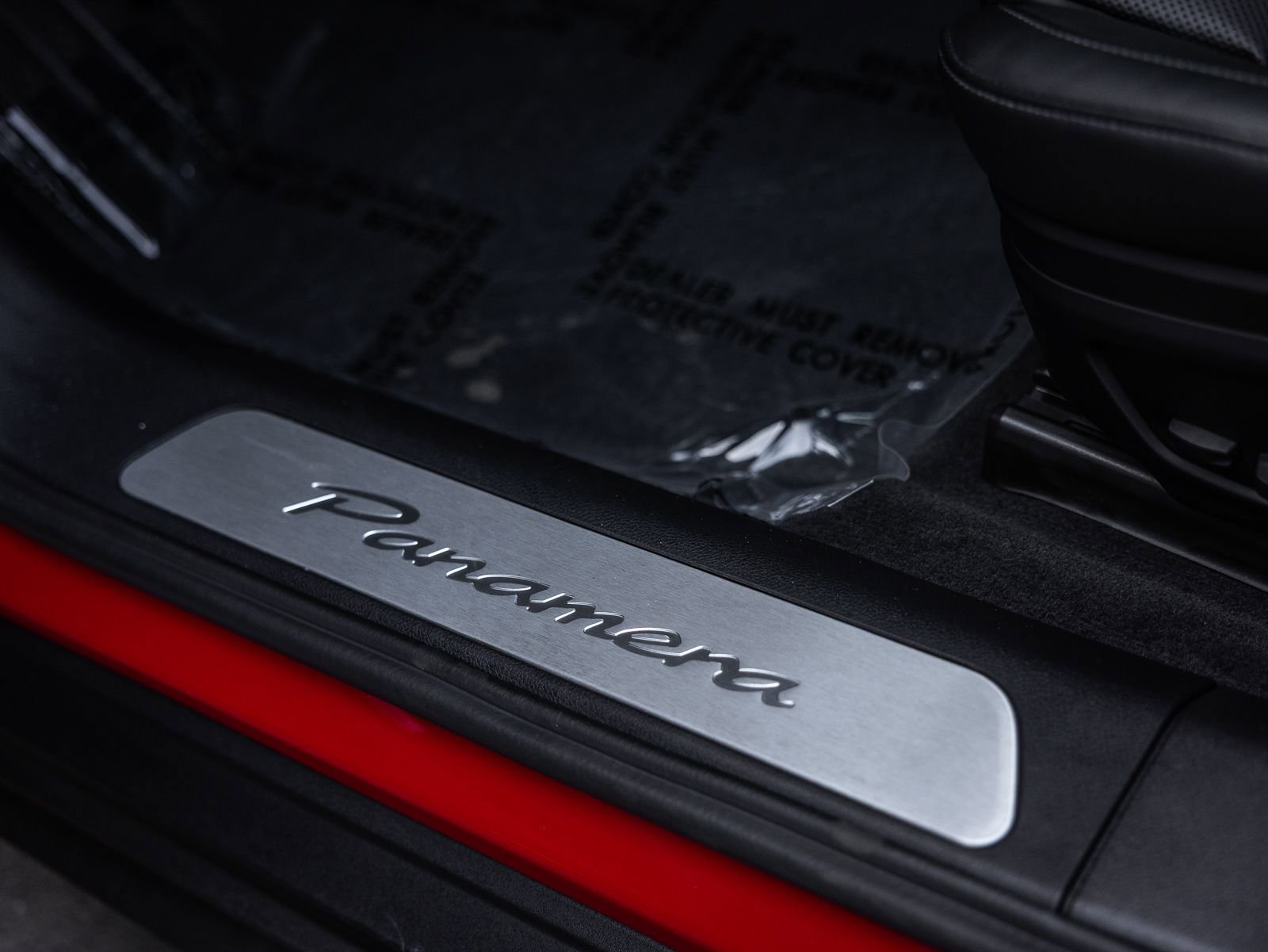 Certified 2025 Porsche Panamera 4 image 20