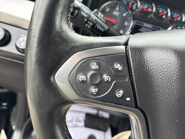 Used 2018 Chevrolet Suburban LT w/ Luxury Package image 25