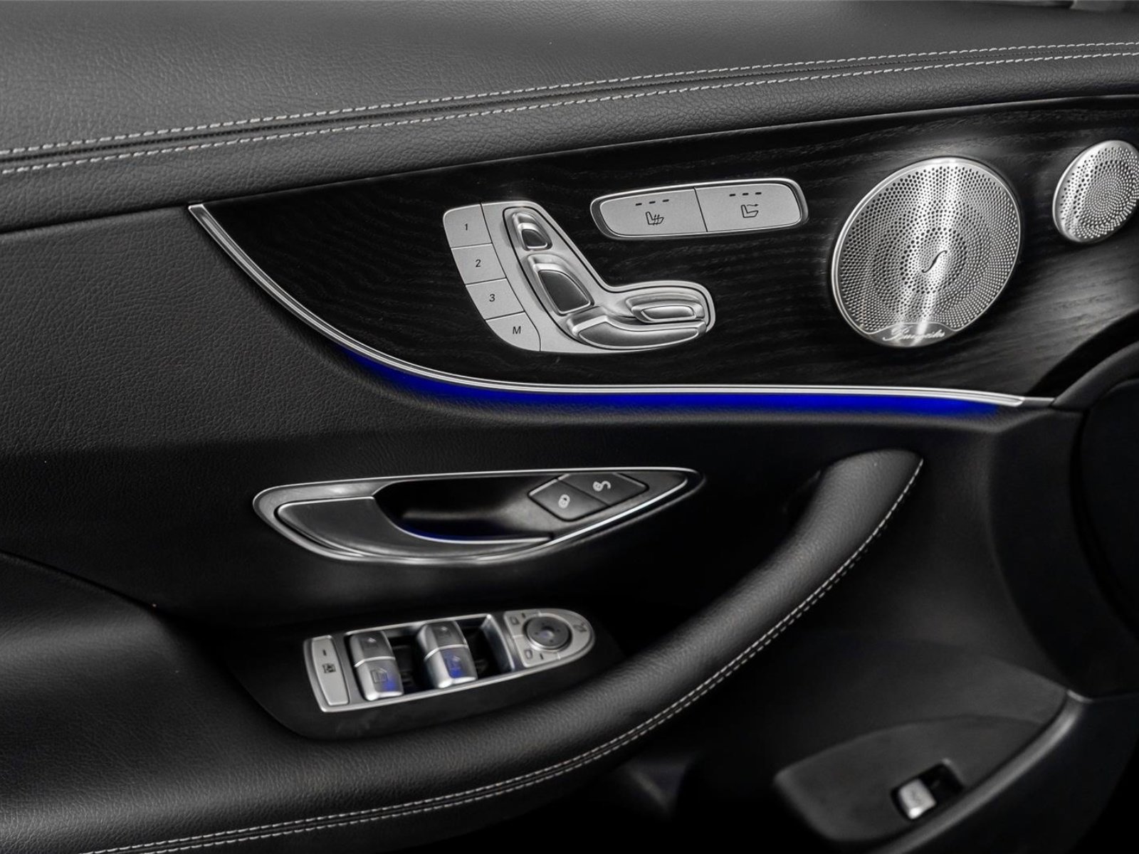 Used 2023 Mercedes-Benz E 450 Cabriolet w/ AMG Line image 44