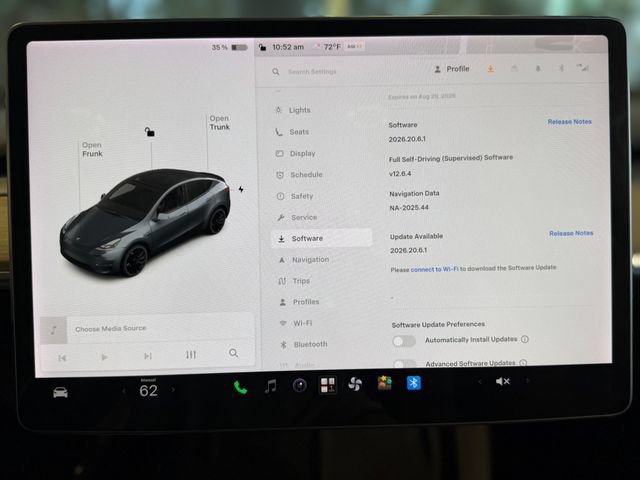 Used 2022 Tesla Model Y Performance AWD/4WD image 34