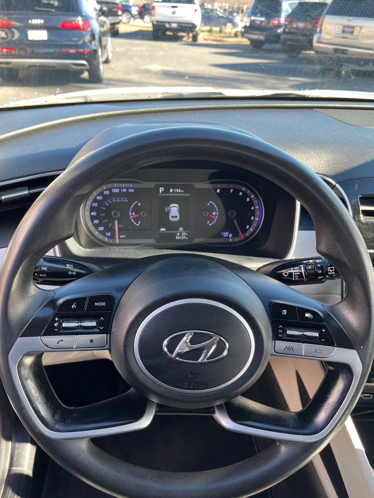 Used 2022 Hyundai Tucson SE w/ Cargo Package image 8