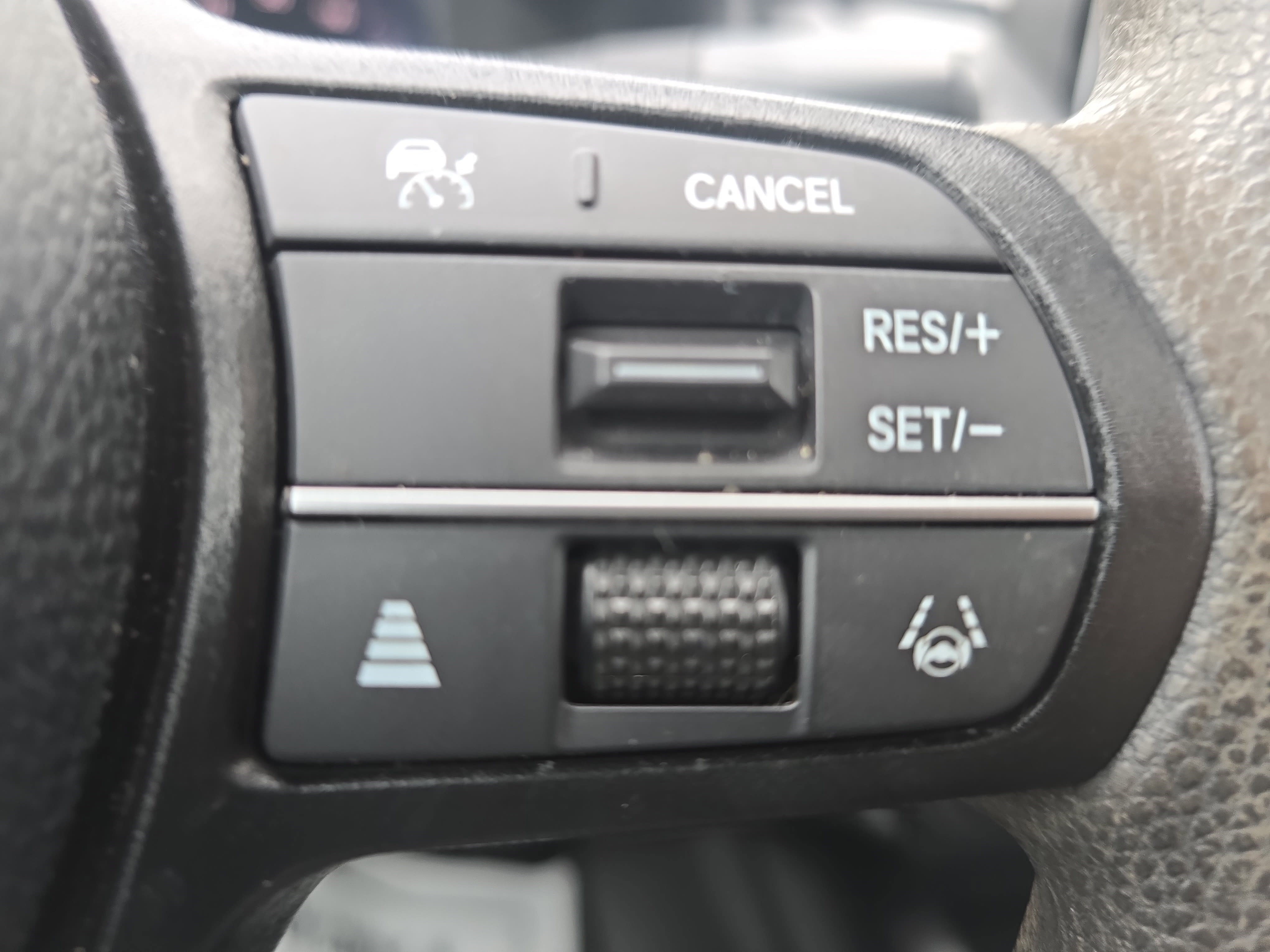 Used 2023 Honda Accord EX image 17