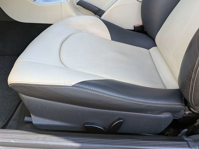 Used 2005 Chrysler Crossfire Limited RWD image 19