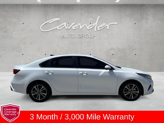 Used 2022 Kia Forte LXS FWD image 17