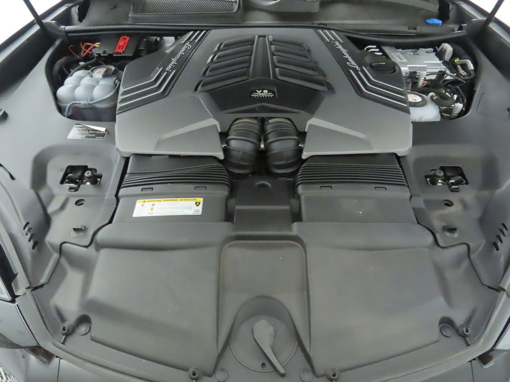 Used 2025 Lamborghini Urus SE image 30