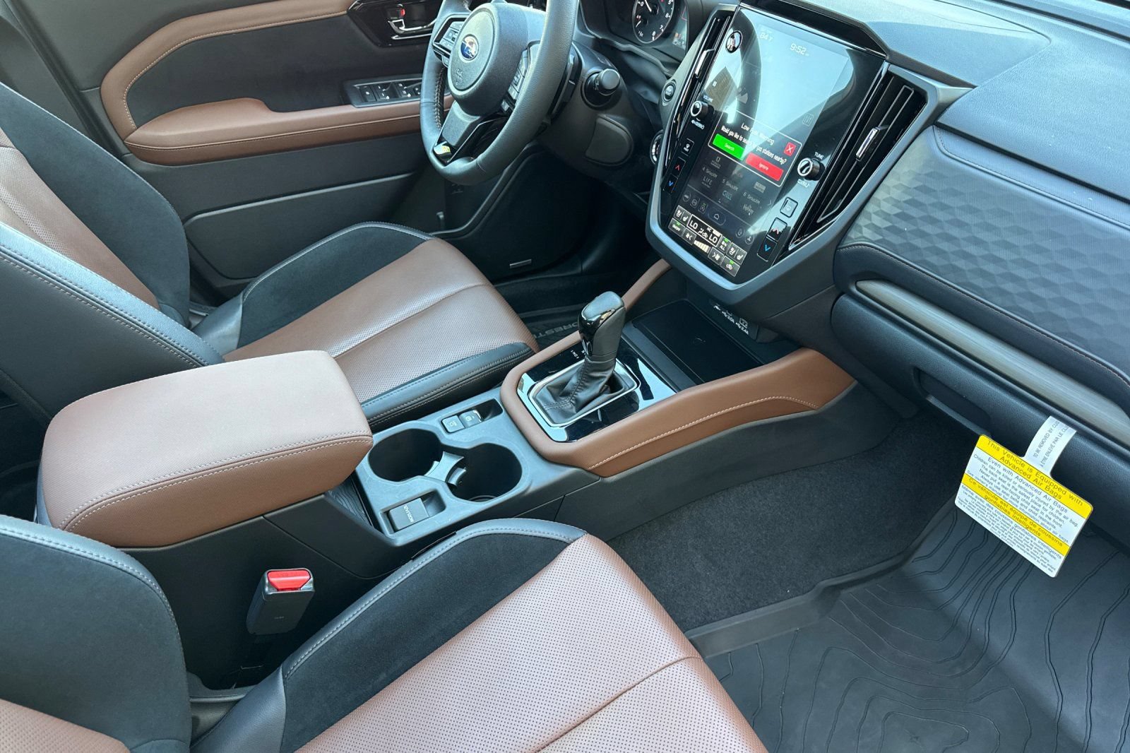 Used 2025 Subaru Forester Touring AWD/4WD image 17